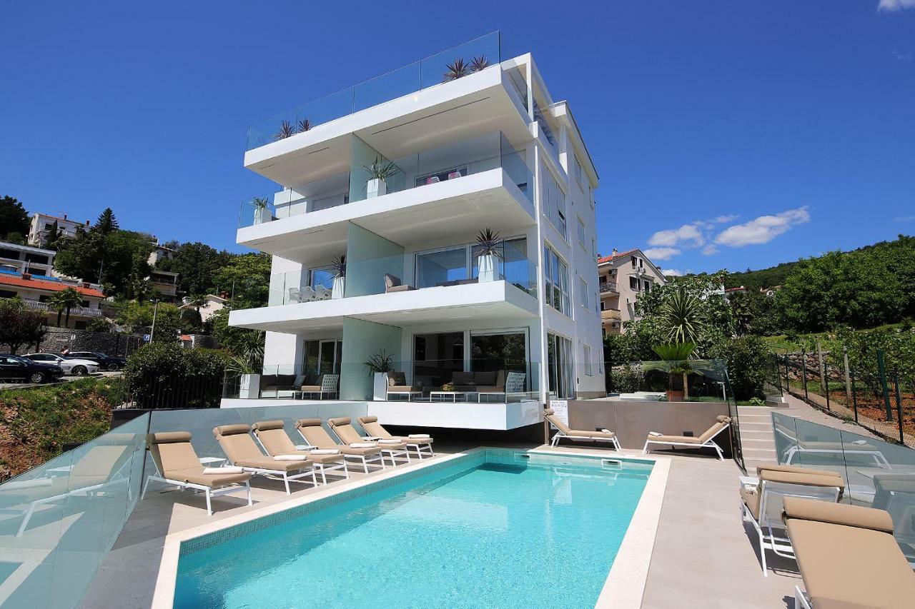 New Apartment With Swimming Pool Near The Beach Ičići 外观 照片